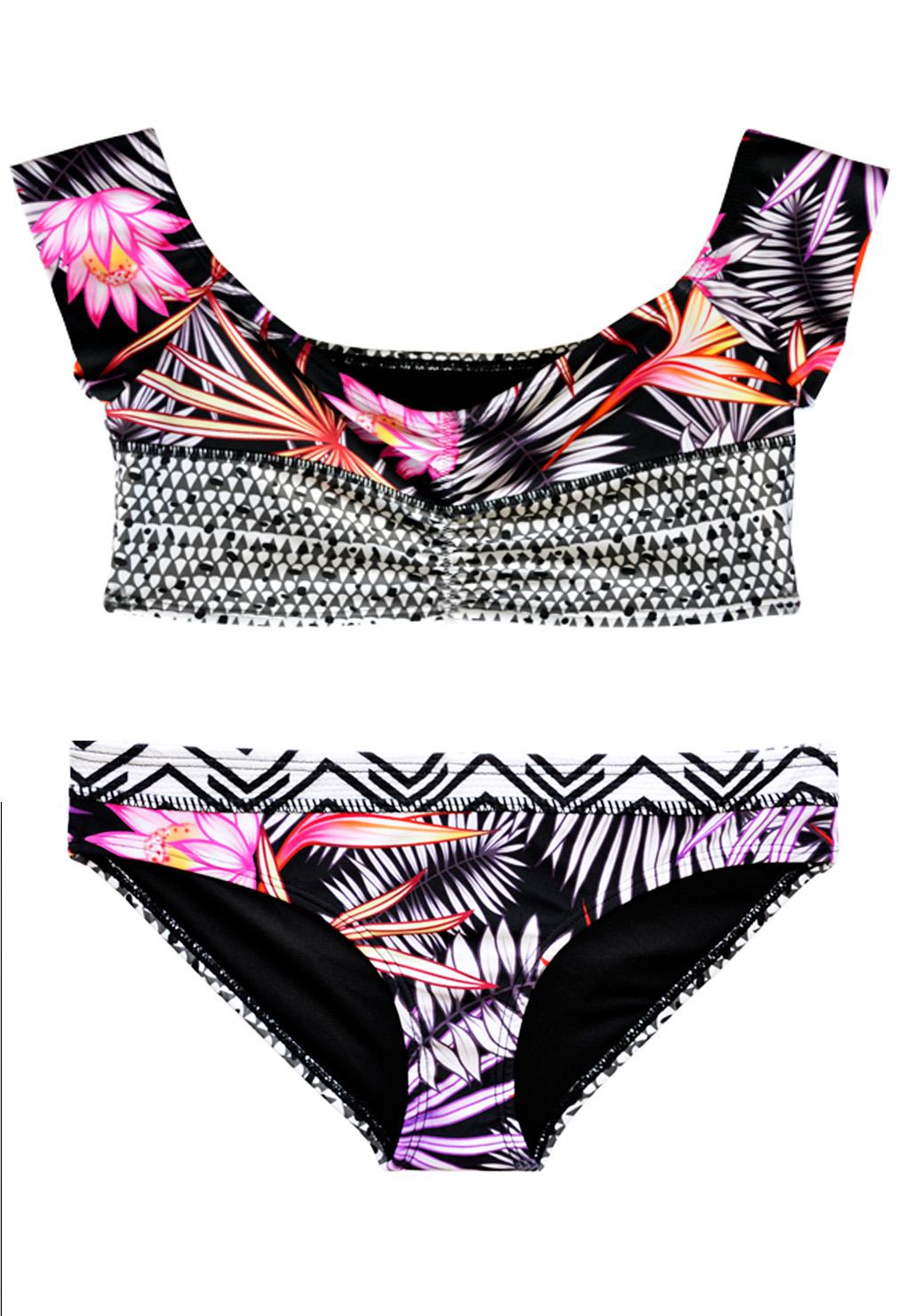 Conjunto juvenil traje de baño peto y calzón estampado