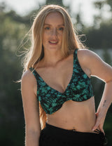 Bikini estilo sostén torcido estampado negro copa C