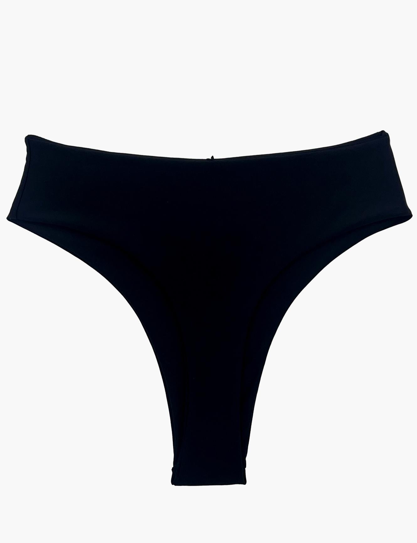 Bikini pin up tanga negro