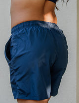 Traje de baño short largo azul marino mujer