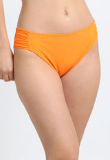 Bikini clásico costados drapeados naranjo
