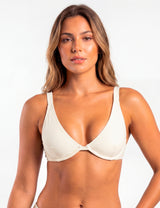 Bikini con barba crema