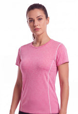 Polera deportiva básica ajustada rosada