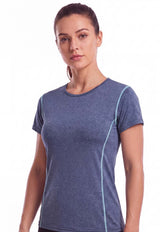 Polera deportiva básica ajustada azul