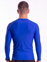 Polera hombre ajustada protección UV azul rey
