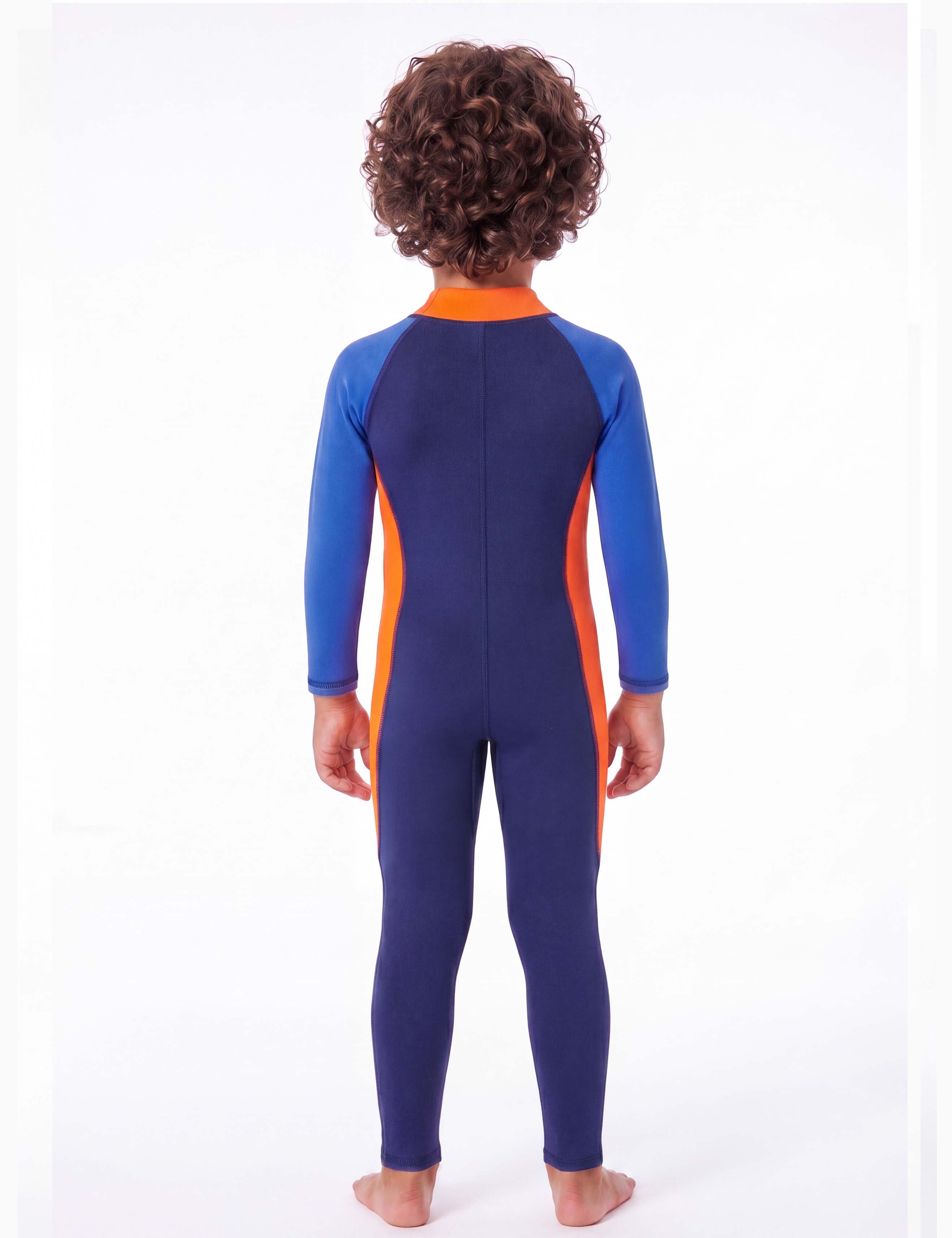 Enterito de niño azul