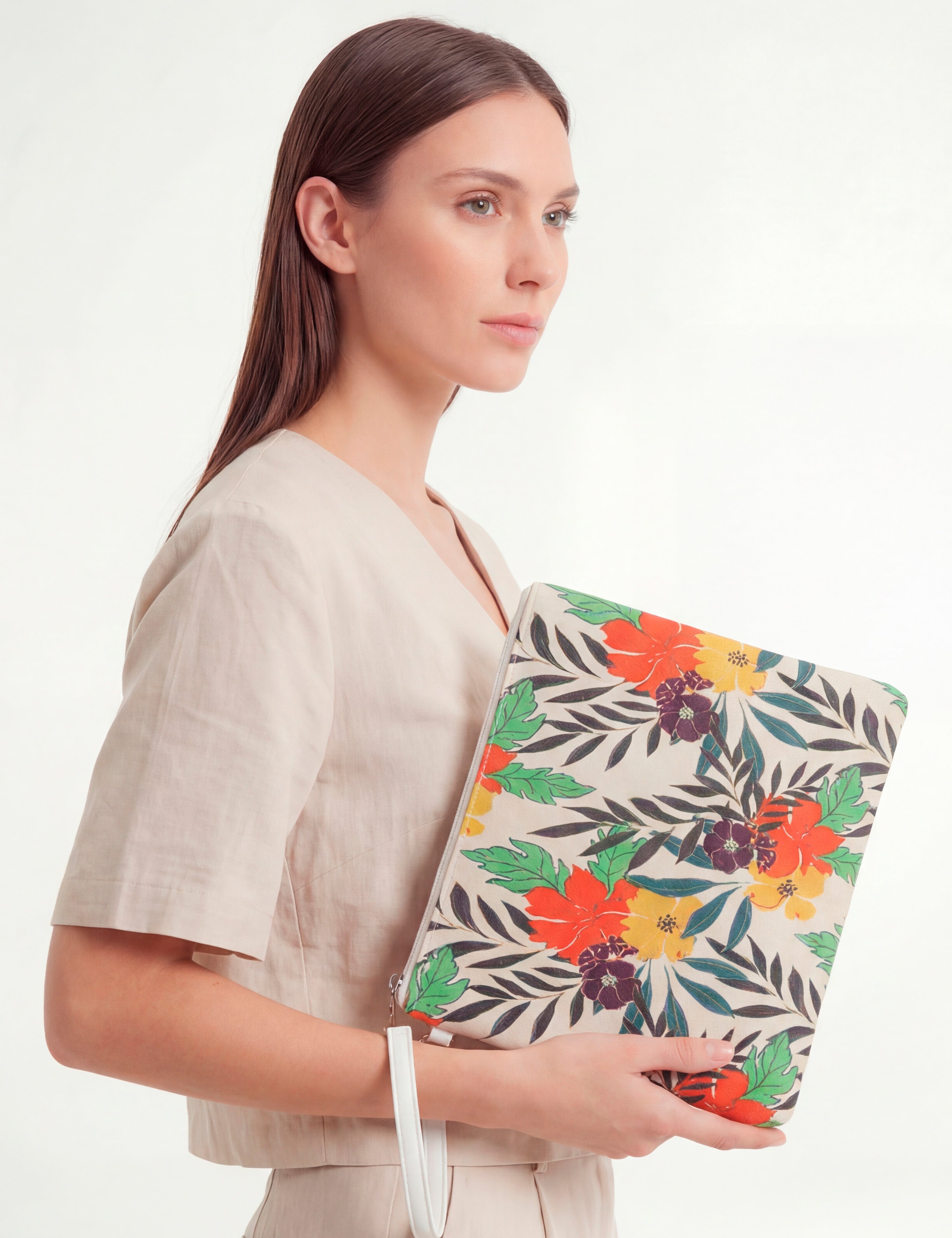 Cosmetiquero estampado hojas