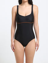 Traje de Baño Deportivo Corte Busto Naranjo con Protección UV Integrada