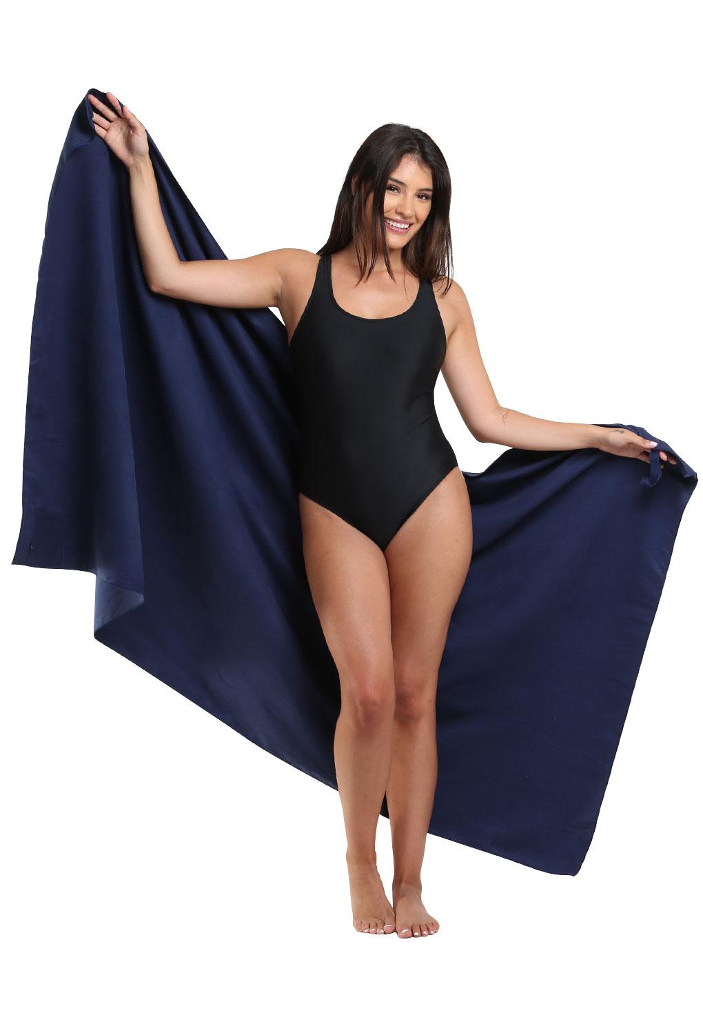 Toalla microfibra secado rápido azul marino