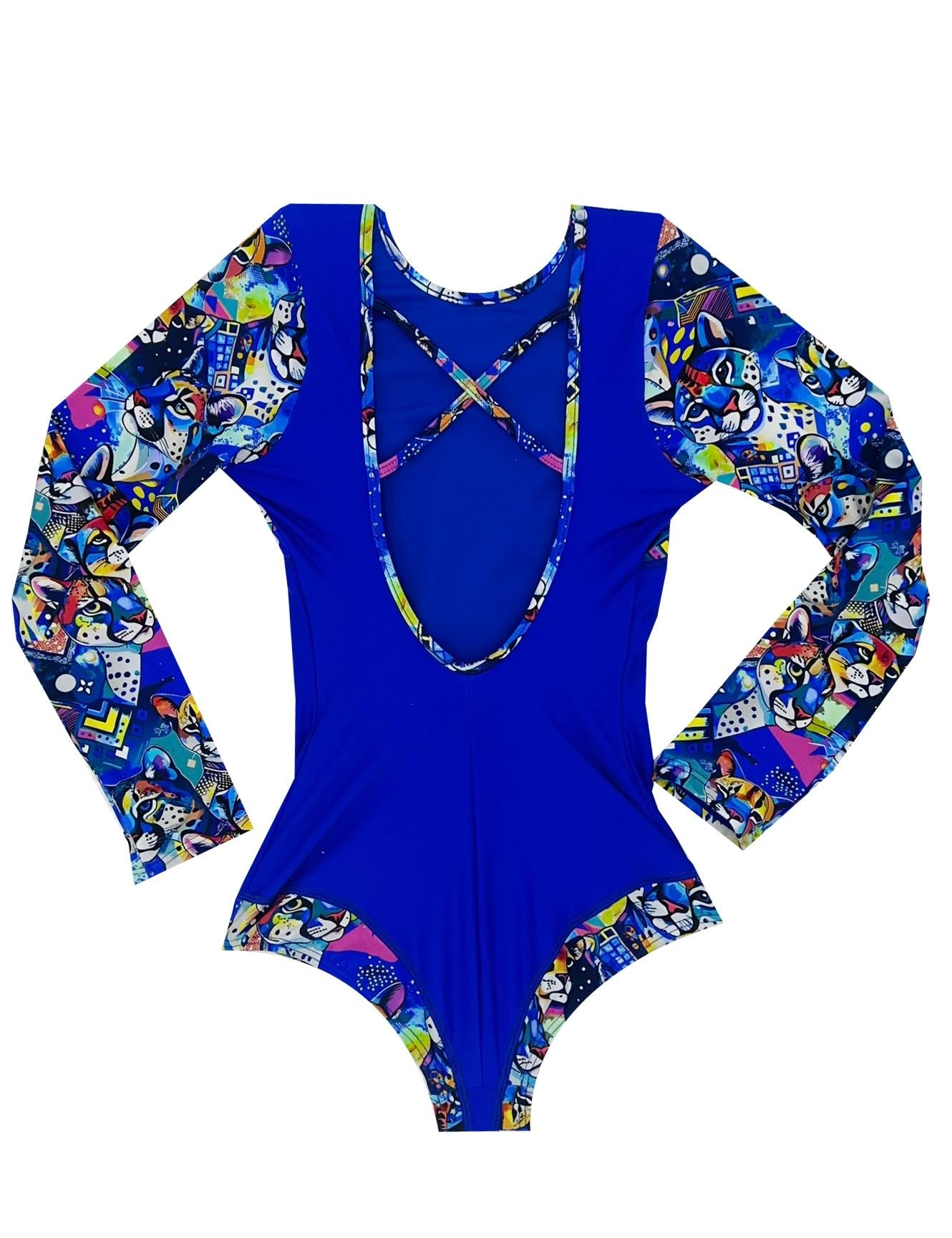 Blue long-sleeved girl's swimsuit 