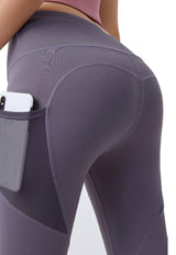 Calza con bolsillo de malla morada