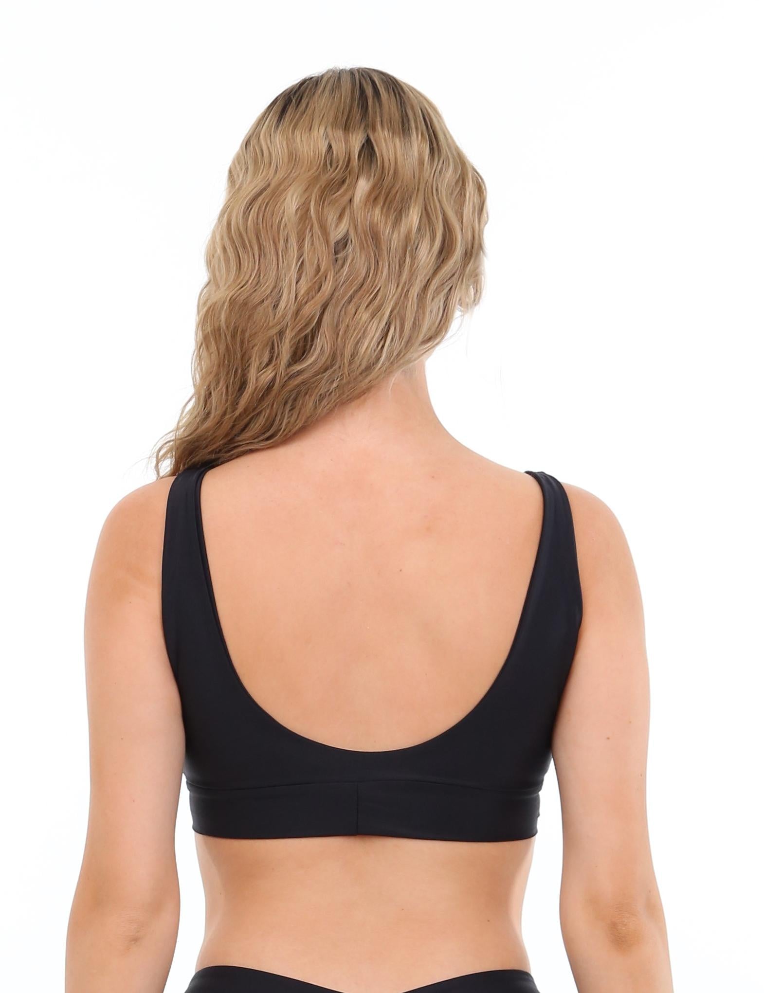 Black knotted bib bikini