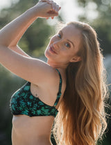 Bikini estilo sostén torcido estampado negro copa C