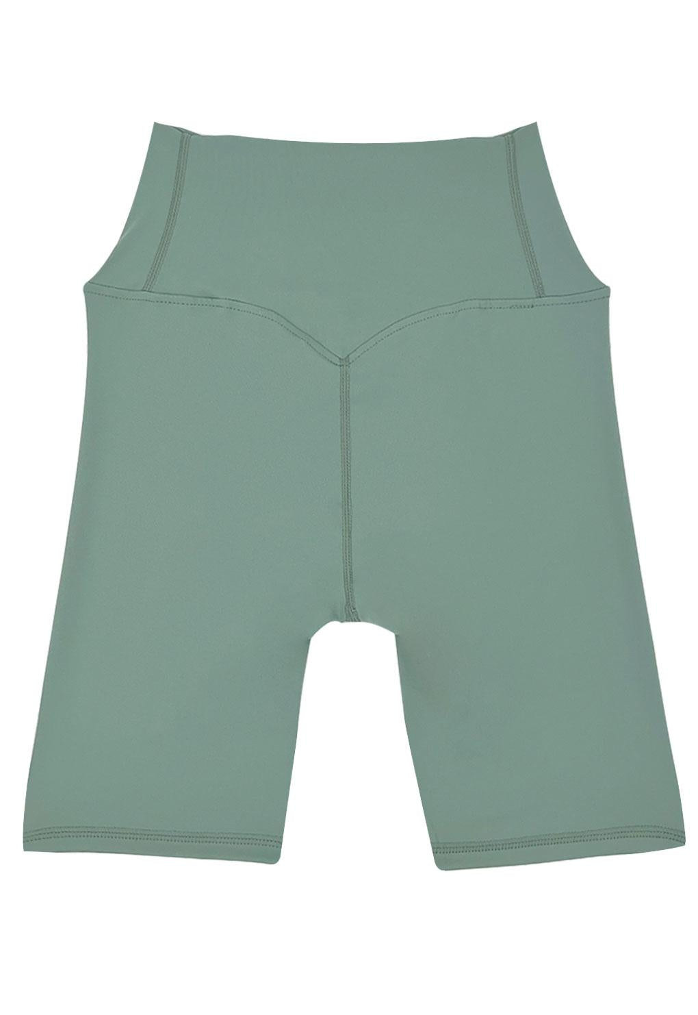 Calza corta deportiva estilo biker verde