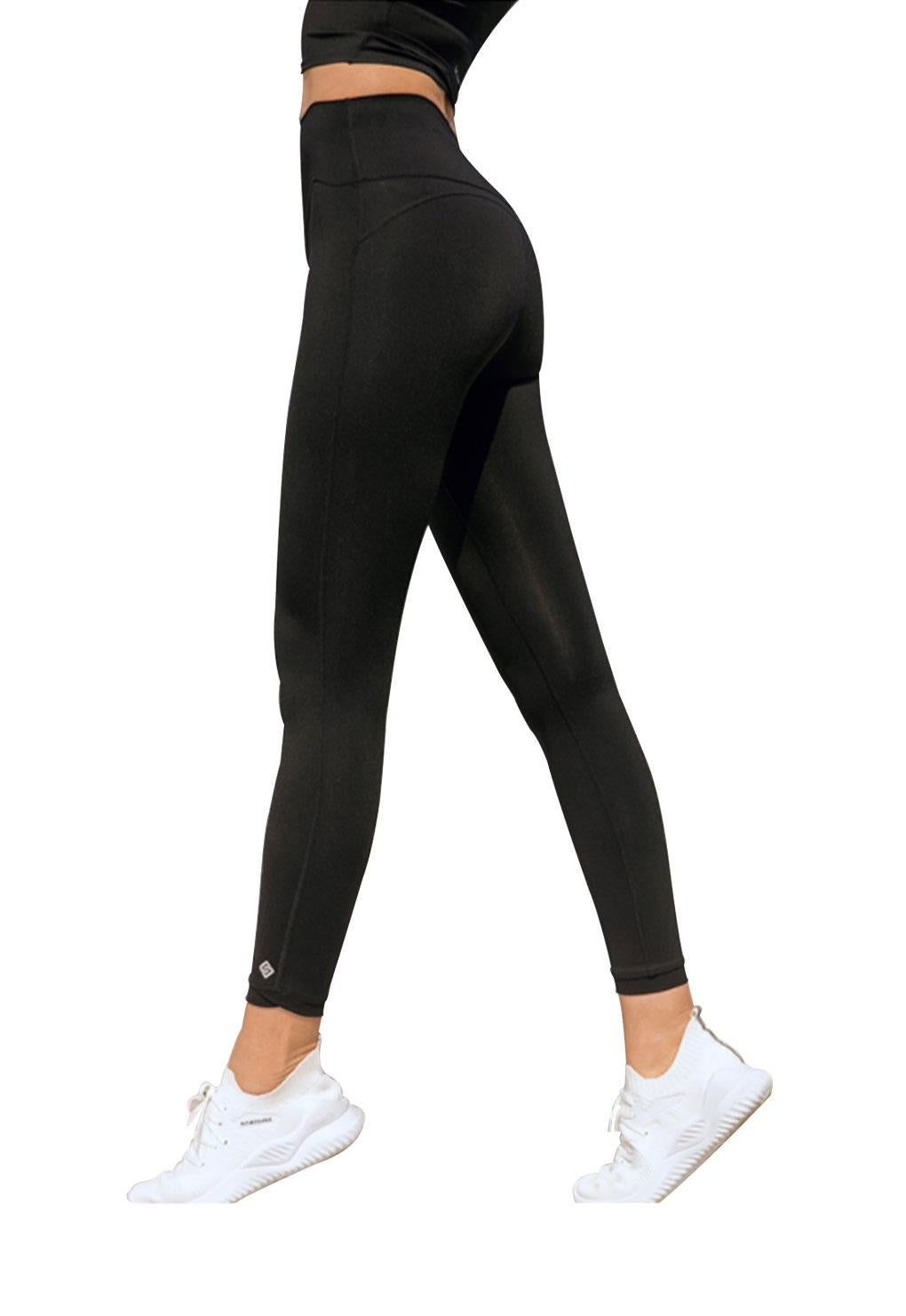 Calza básica tiro alto negra