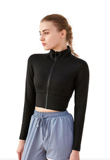 Poleron crop con cierre negro