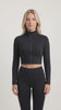 Poleron crop con cierre negro