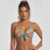 Bikini triangulo con nudo estampado coral