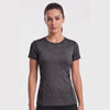 Polera deportiva básica ajustada negra